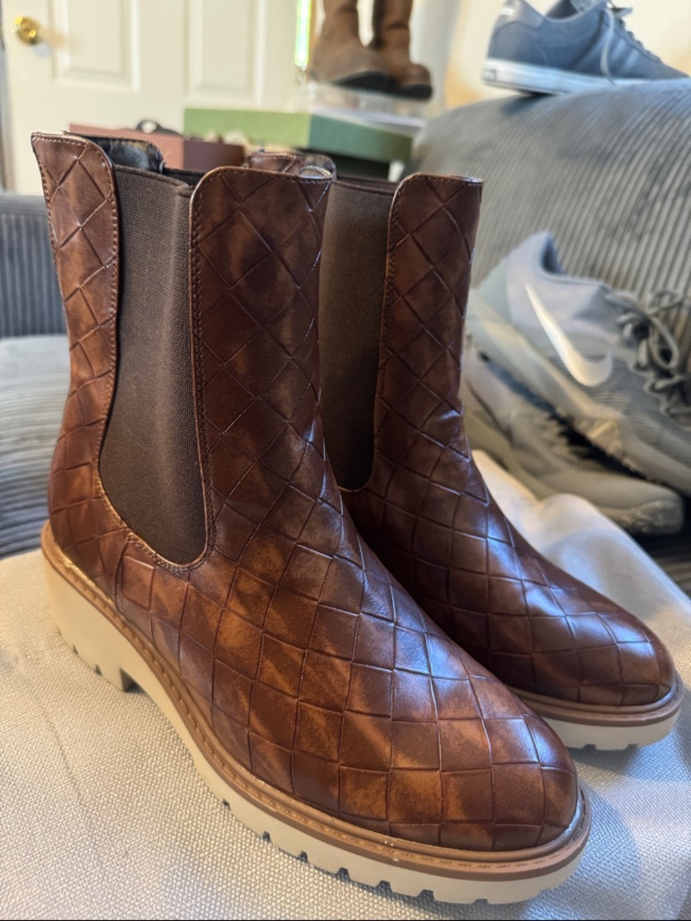 Pierre Dumas Brown Quilted Chelsea Boots